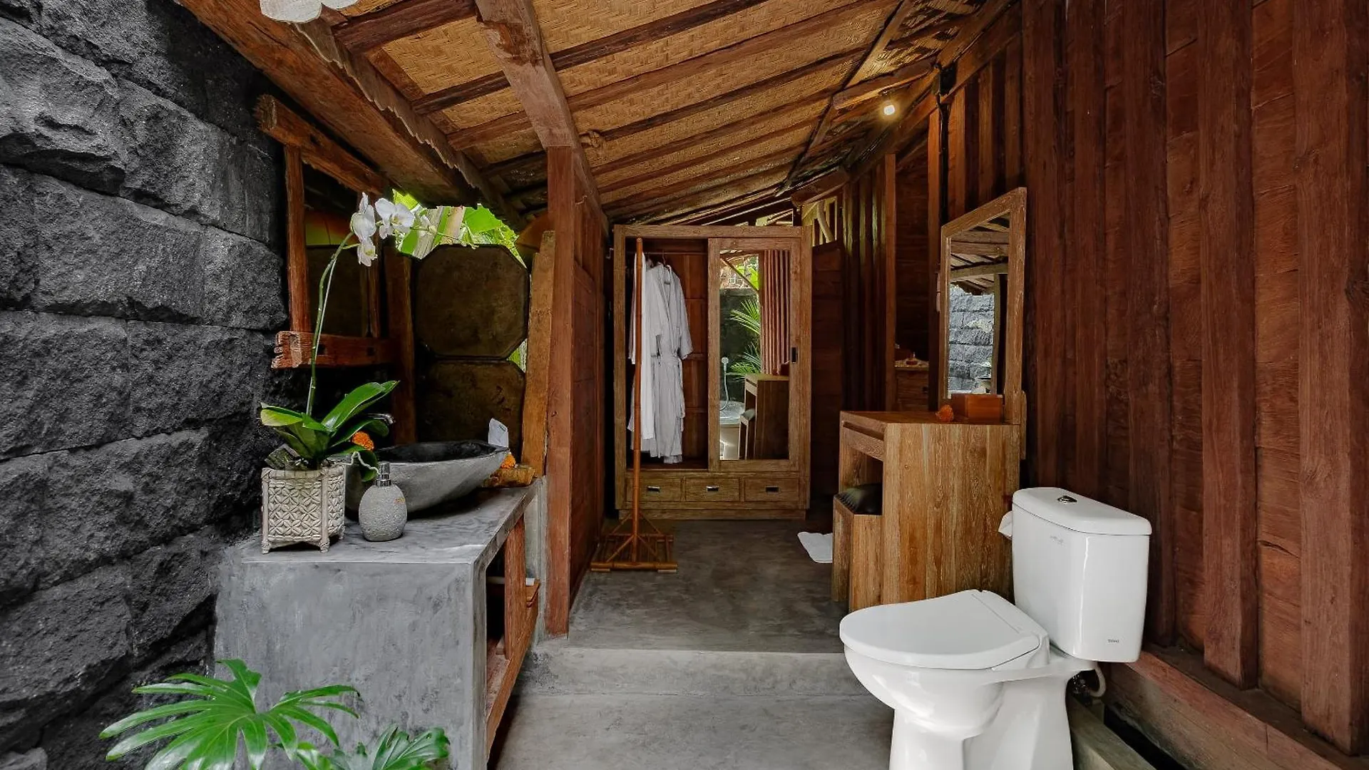 Umah Hartley Ubud Villa Indonesia